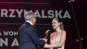 Sandra Drzymalska odbiera Złotego Anioła Bella Women 