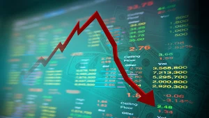 Choć początek wtorkowych notowań głównych indeksów na GPW wypadł pozytywnie, to wszystkie zakończyły dzień pod kreską