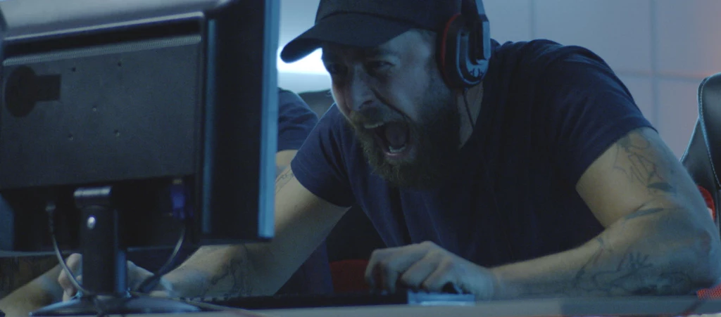 CS:GO czy Valorant - która gra jest trudniejsza?