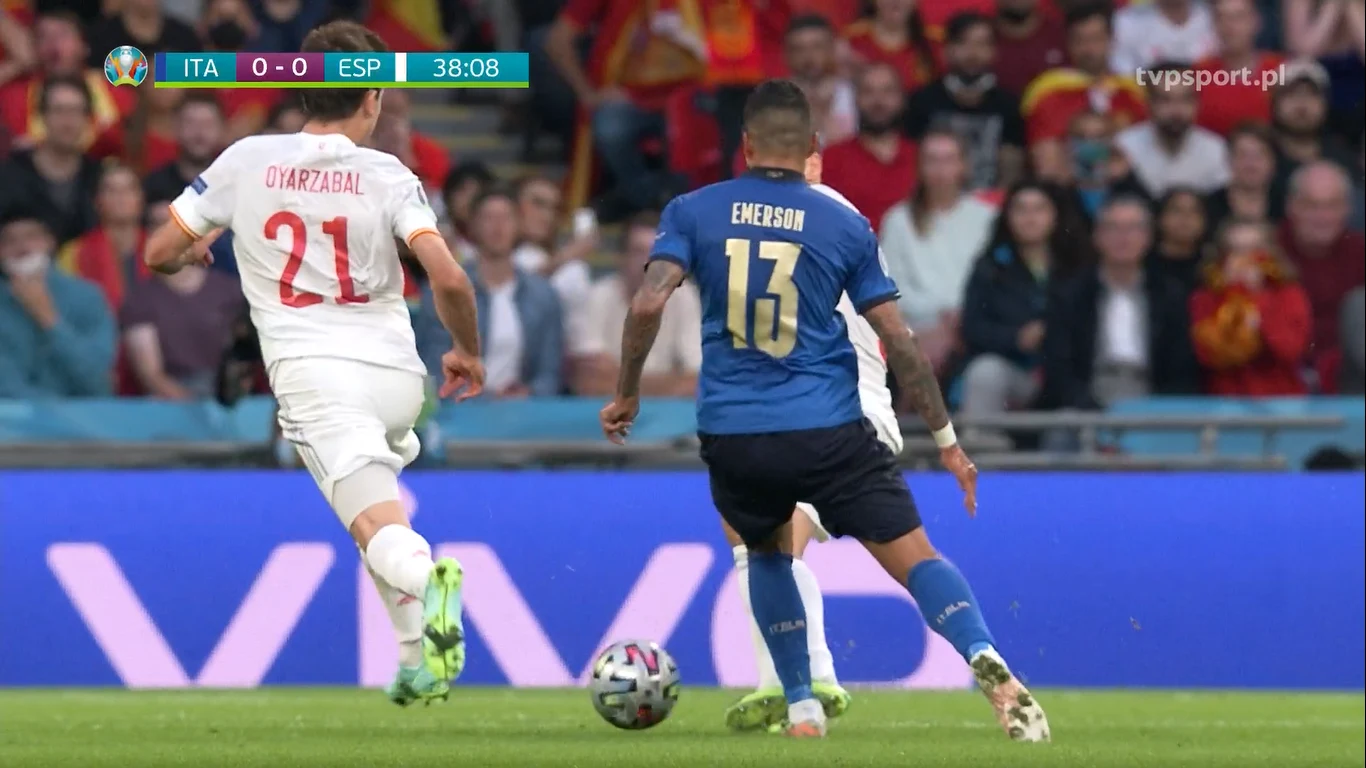 "Stempel" w wykonaniu Sergio Busquetsa (TVP Sport) "Stempel" w wykonaniu Sergio Busquetsa (TVP Sport)