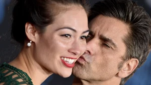 Caitlin McHugh i John Stamos