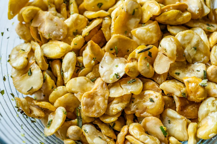 Domowe chipsy z bobu - palce lizać! Domowe chipsy z bobu - palce lizać!