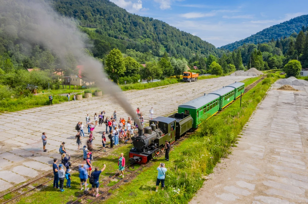 Lubisz góry? Bieszczadzka kolejka jest stworzona dla ciebie