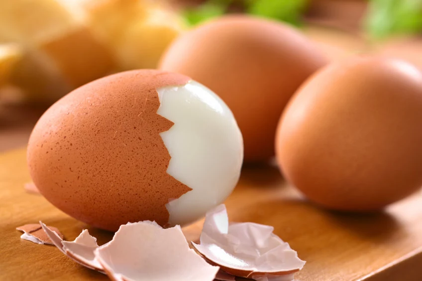 Obieranie jajek może zająć zaledwie kilka sekund