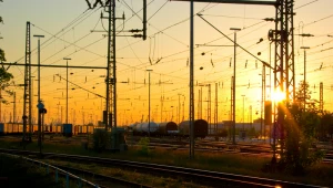 Należy rozpocząć rozmowy o szlaku kolejowym Rail Carpatia, który połączyłby północ z południem Europy