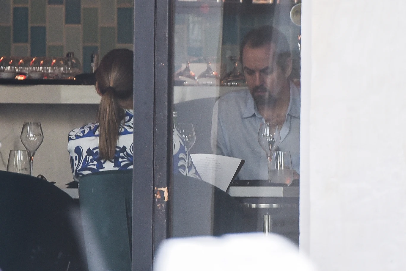 Anna Mucha z ukochanym na obiedzie Anna Mucha z ukochanym na obiedzie