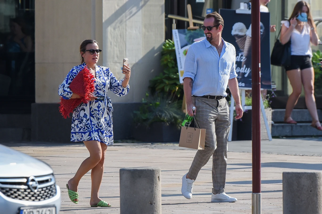 Anna Mucha z ukochanym na obiedzie Anna Mucha z ukochanym na obiedzie