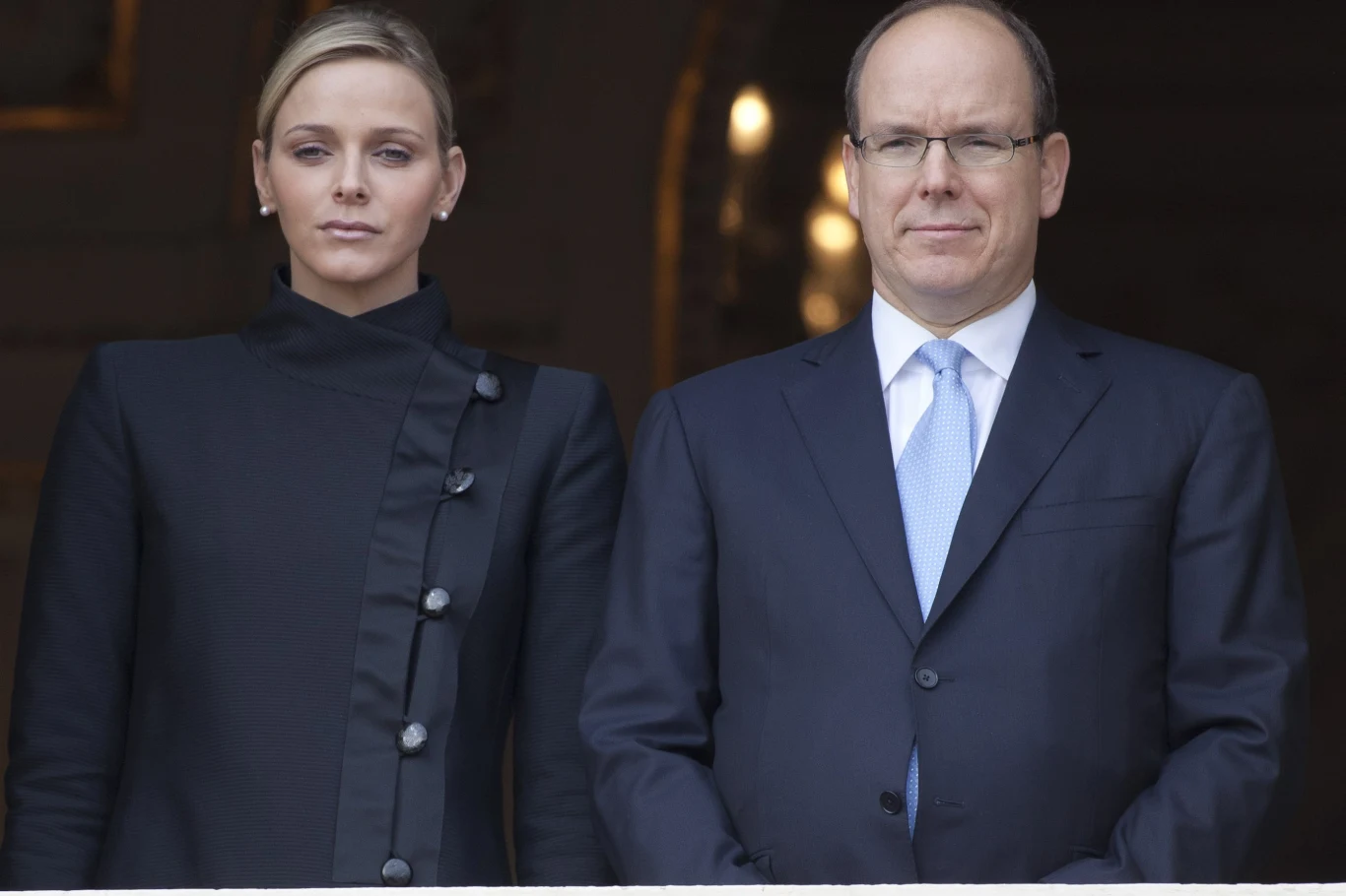 Księżna Charlene i książę Albert mają problemy małżeńskie od wielu lat, o których media żywo dyskutują Księżna Charlene i książę Albert mają problemy małżeńskie od wielu lat, o których media żywo dyskutują