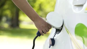 Już 20 proc. sektora MSP rozważa zakup aut hybrydowych lub elektrycznych
