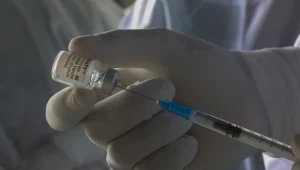 Dyskusja na temat obowiązku szczepień we Francji