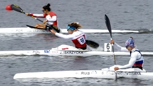 Justyna Iskrzycka (w środku) zastąpi na igrzyskach kontuzjowaną koleżankę