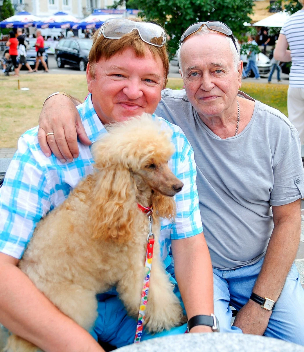 Bohdan Gadomski miał wielu przyjaciół w świecie show-biznesu. Na zdjęciu z Janem Nowickim Bohdan Gadomski miał wielu przyjaciół w świecie show-biznesu. Na zdjęciu z Janem Nowickim