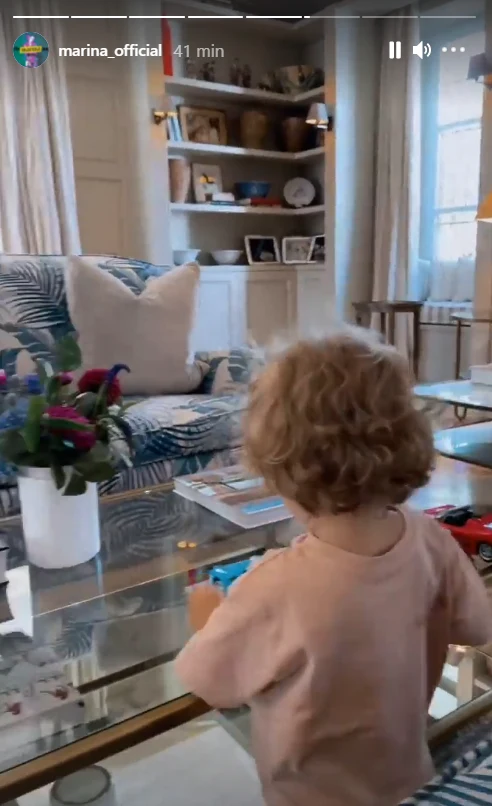 https://www.instagram.com/marina_official/ https://www.instagram.com/marina_official/