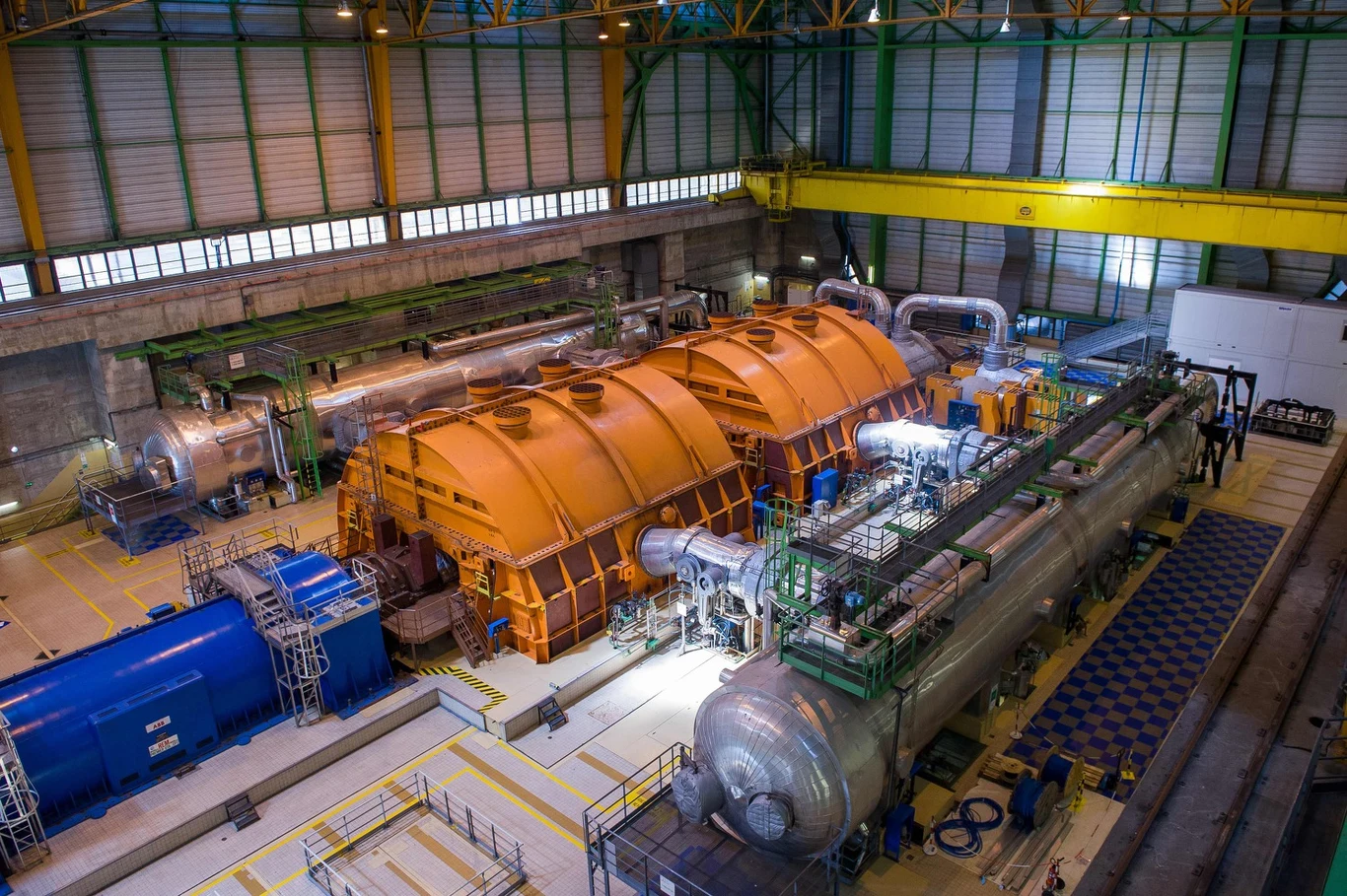 Francuski rząd wyznaczył w lutym 2021 r. swojego wysokiego przedstawiciela ds. współpracy jądrowej z Polską, Philippe’a Crouzeta. Jak podkreślał Crouzet przy okazji otwarcia biura EDF, Francja żywo popiera polskie atomowe ambicje, ponieważ potrzeba dwóch silnych krajów Unii, jednego na zachodzie, drugiego na wschodzie wspólnoty, aby „bronić” energii jądrowej w europejskiej rzeczywistości.