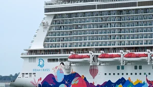 Wycieczkowiec World Dream