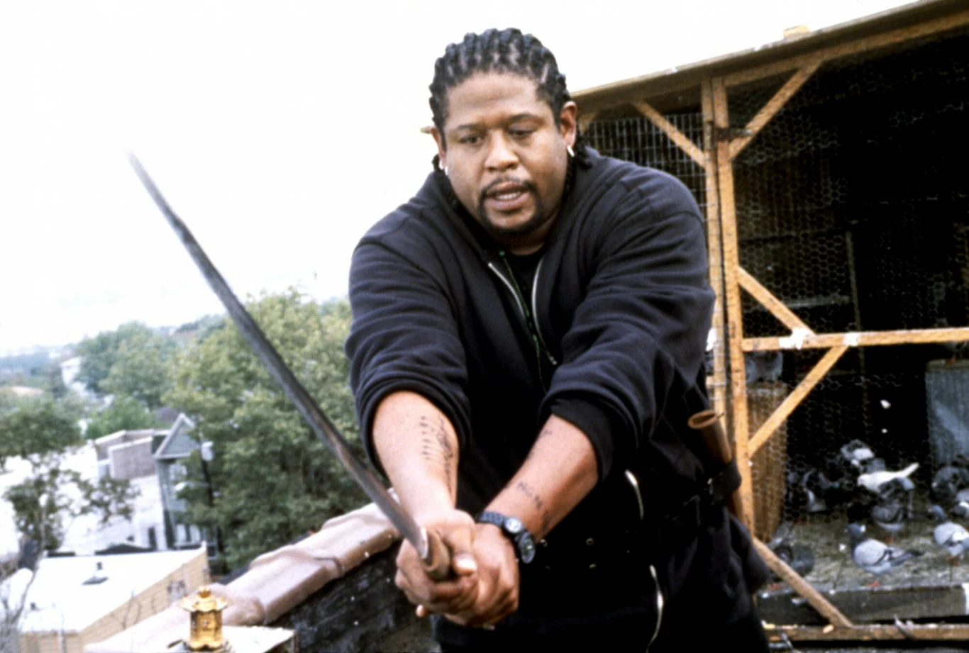 Na kolejną równie ciekawą i wyrazistą rolę gwiazdor kazał widzom czekać dziesięć lat. Zanim to się stało, Whitaker wystąpił w takich produkcjach, jak "Gra pozorów" (1992) Neila Jordana, pełne gwiazd "Pret-a-Porter" (1994) Roberta Altmana, czy poruszający "Fenomen" (1996).

Koniec lat 90. to wielki powrót aktora, dzięki głównej roli w filmie "Ghost Dog: Droga Samuraja" Jima Jarmuscha. Reżyser utrzymuje do dziś, że tworzył ten film z myślą o Whitakerze i gdyby aktor się nie zgodził, istniało duże prawdopodobieństwo, że film w ogóle by nie powstał. Krytycy byli zachwyceni występem aktora. Po raz kolejny widzowie dostrzegli niezwykły ładunek emocjonalny, jakim aktor obdarza swych bohaterów. Nieważne czy są to seryjni zabójcy, żołnierze, czy muzycy, zawsze bije od nich niekłamana szczerość i autentyczność. 

Whitaker bardzo rzetelnie i szczegółowo przygotowuje się do swoich ról, spędza czas w naturalnym dla jego bohaterów otoczeniu, zgłębia umiejętności, które posiadają, studiuje kulturę i historię.