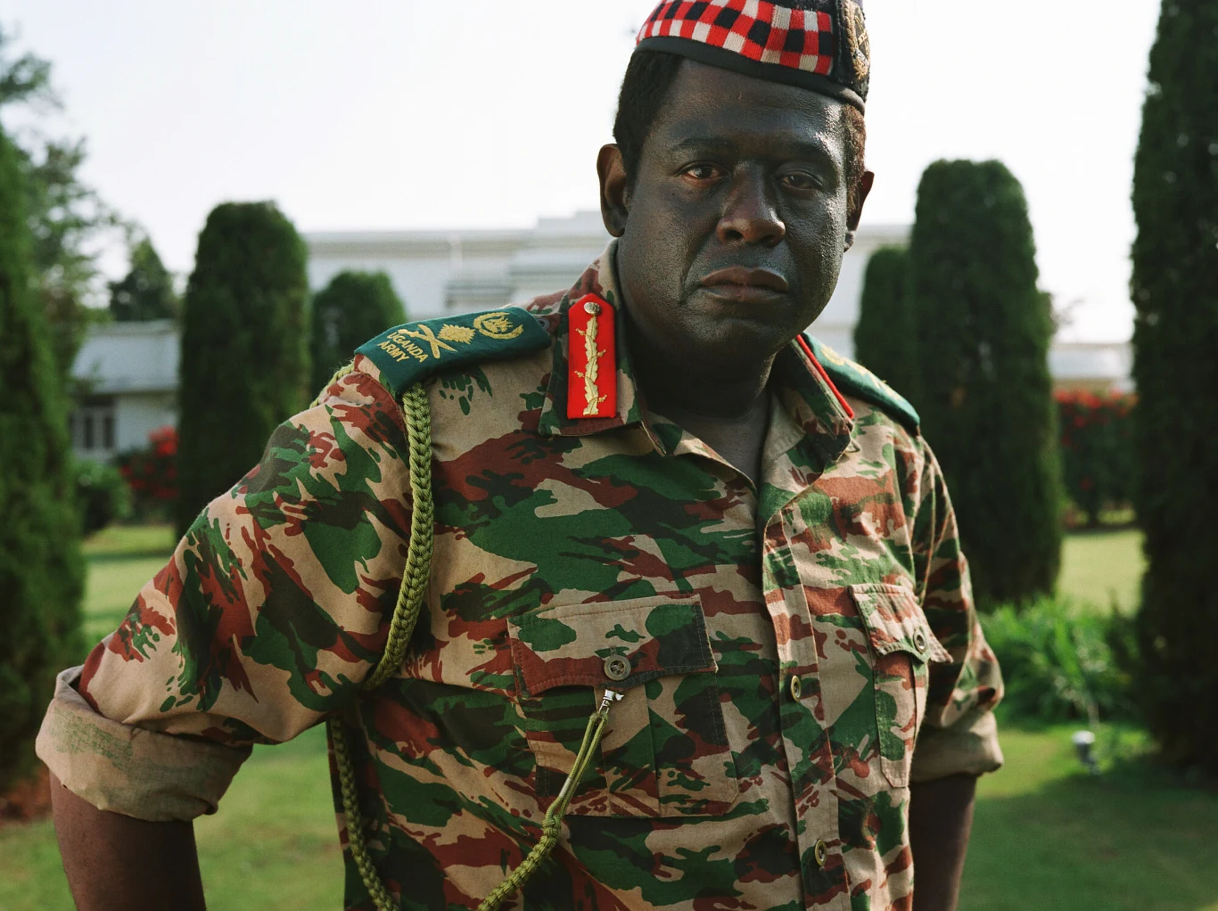 Największy aktorski sukces Whitaker odniósł, odgrywając główną rolę w filmie "Ostatni król Szkocji". By jak najlepiej przedstawić postać ugandyjskiego dyktatora Idi Amina, Whitaker przytył, nauczył się gry na akordeonie, przeczytał książki o Aminie, obejrzał filmy dokumentalne na jego temat. Był też w samej Ugandzie, gdzie rozmawiał z przyjaciółmi, poddanymi i ofiarami generała, a nawet nauczył się języka Suahili i opanował wschodnioafrykański akcent, jakim mówił Amin.

Film "Ostatni król Szkocji" okazał się wielkim sukcesem Whitakera, który zdobył w 2007 roku wiele prestiżowych nagród, przede wszystkim Oscara dla najlepszego aktora pierwszoplanowego, co uczyniło go czwartym Afroamerykaninem, który tego dokonał.