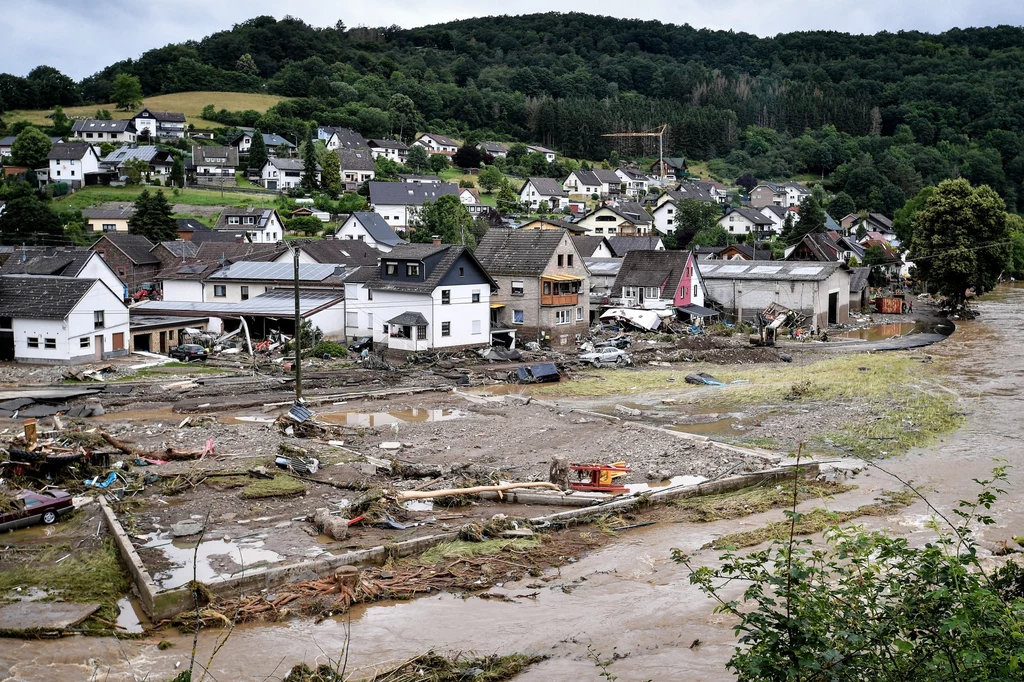 W powodzi w Niemczech zginęły co najmniej 42 osoby W powodzi w Niemczech zginęły co najmniej 42 osoby