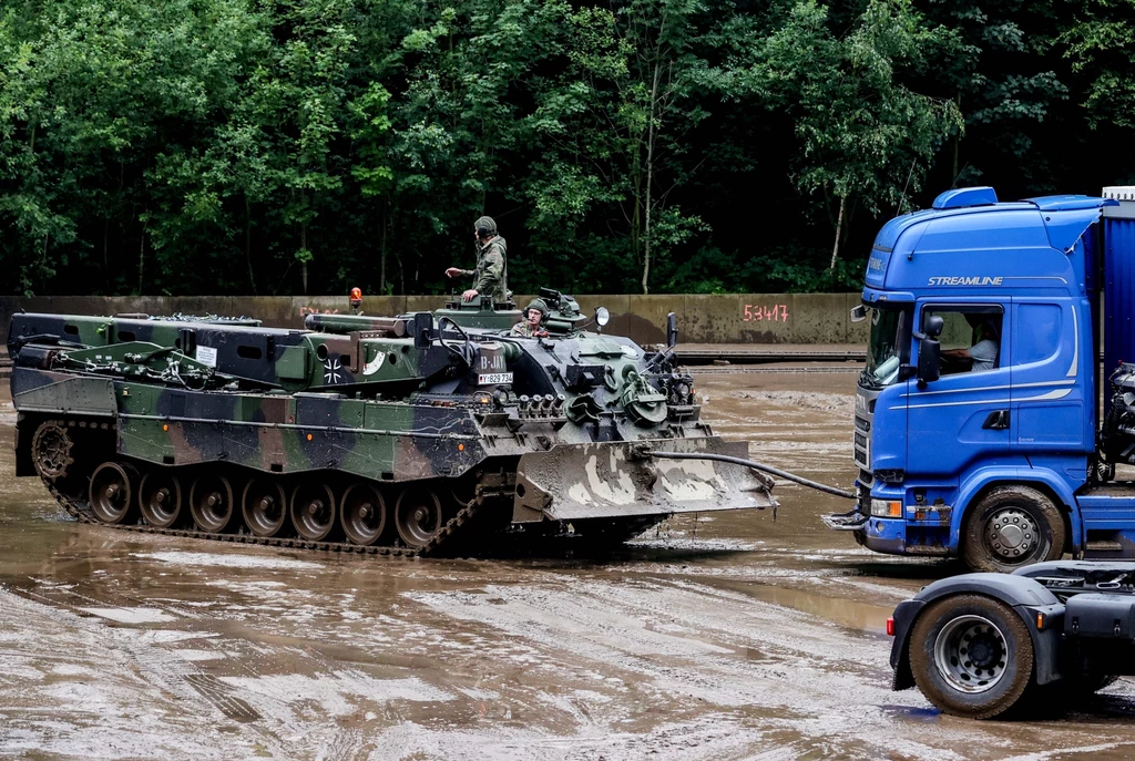 W powodzi w Niemczech zginęły co najmniej 42 osoby W powodzi w Niemczech zginęły co najmniej 42 osoby