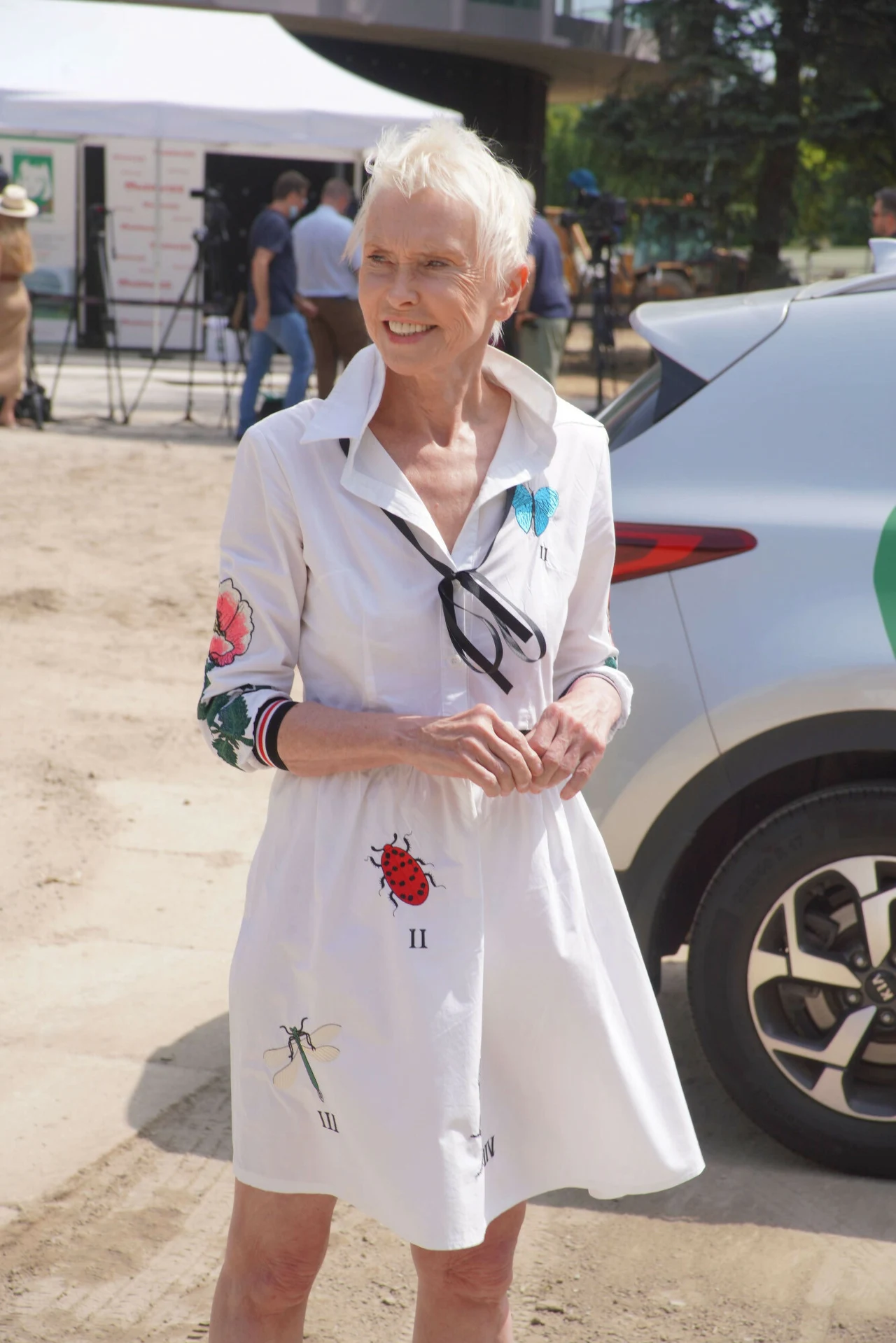 Ewa Błaszczyk na uroczystości wmurowaniu aktu erekcyjnego kliniki "Budzik" Ewa Błaszczyk na uroczystości wmurowaniu aktu erekcyjnego kliniki "Budzik"