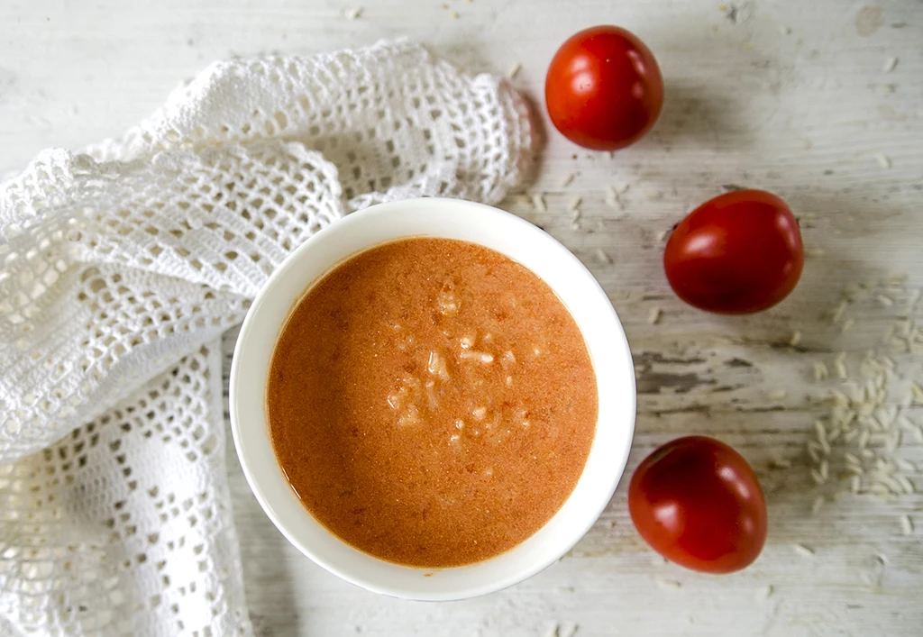 Zupa pomidorowa, czyli drugie życie rosołu