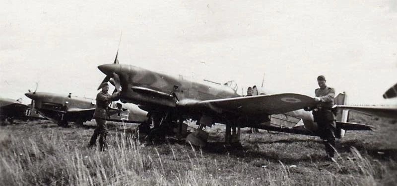 Kolejne wersje rozwojowe wyposażono w zmodyfikowane usterzenie i chowane w locie podwozie. Ostateczny prototyp Caudron C-714.01 otrzymał ulepszony profil płata, zmienione klapy, lepiej wyprofilowany kadłub i poprawiono silnik Renault 12R-03. W takiej wersji samolot został oblatany 15 grudnia 1937 roku.