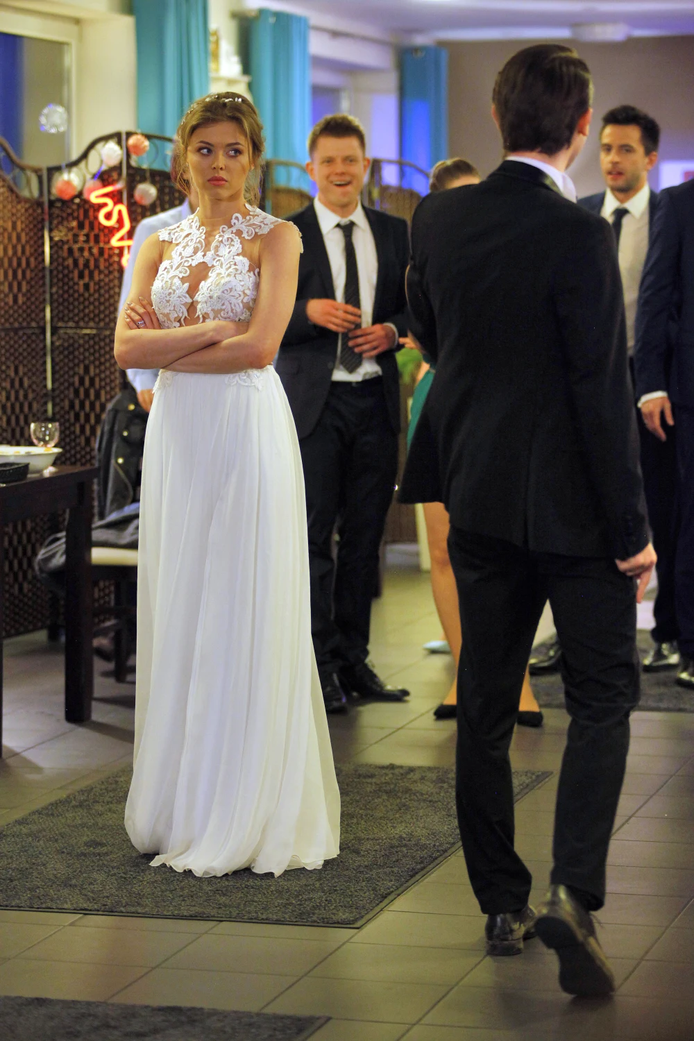 Joanna Opozda na planie serialu "Pierwsza miłość"