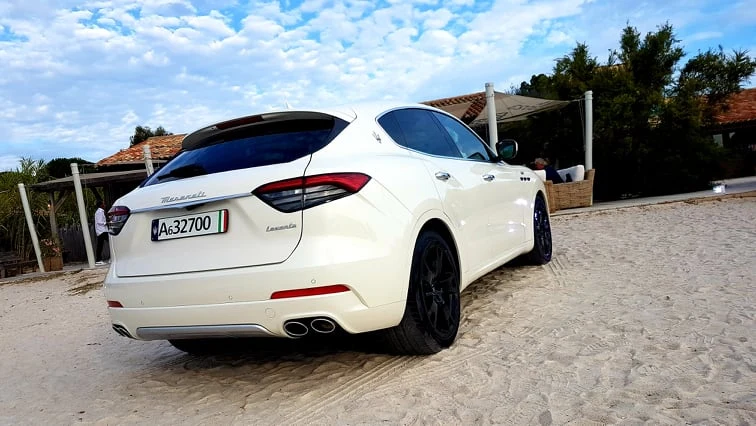 Maserati Levante Hybrid na zdjęciach