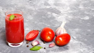 Passata pomidorowa: Dlaczego warto ją jeść? Jak zrobić i wykorzystać?