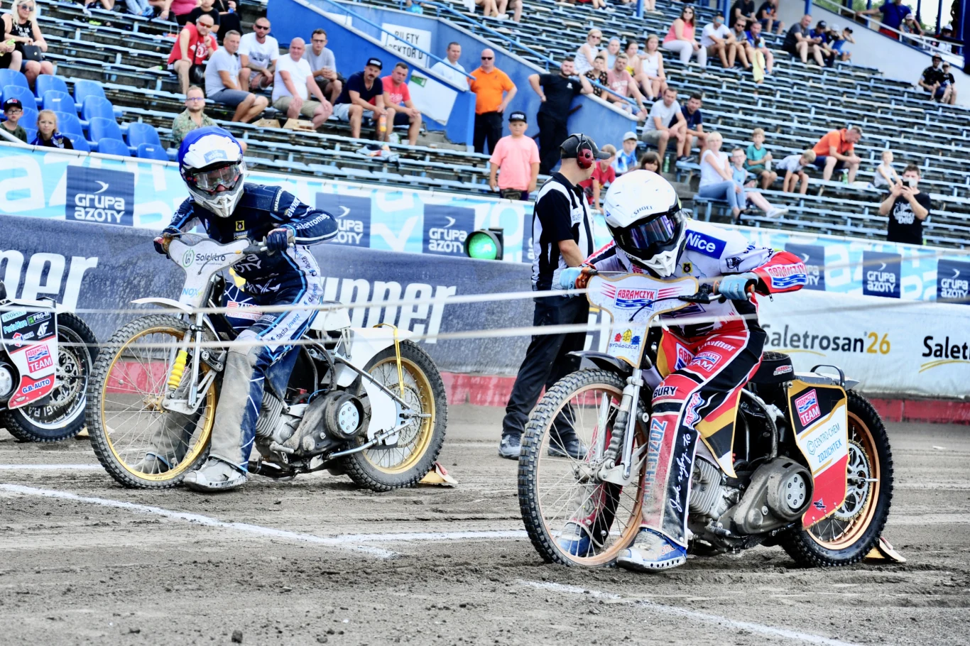 Artur Mroczka i Andreas Lyager przed startem wyścigu