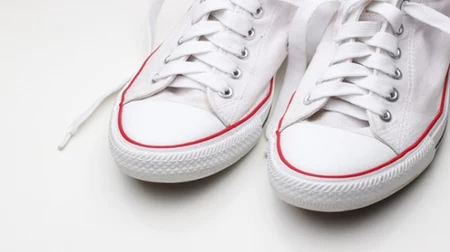 Ubrania i trampki od Lee Cooper w sklepach sieci Biedronka