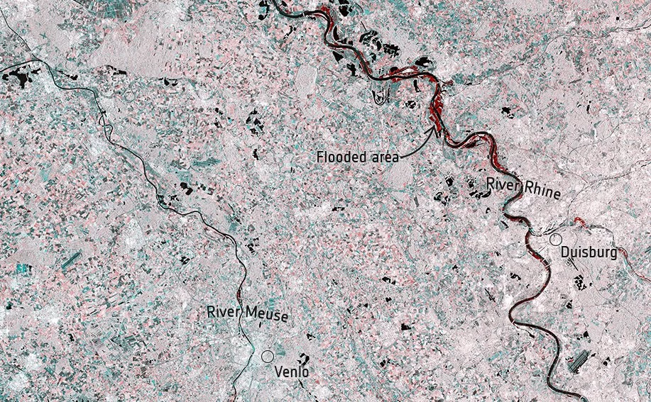 Zalane tereny wzdłuż rzeki Ren - dane z satelitów Sentinel-1 / Fot: ESA, Copernicus Sentinel