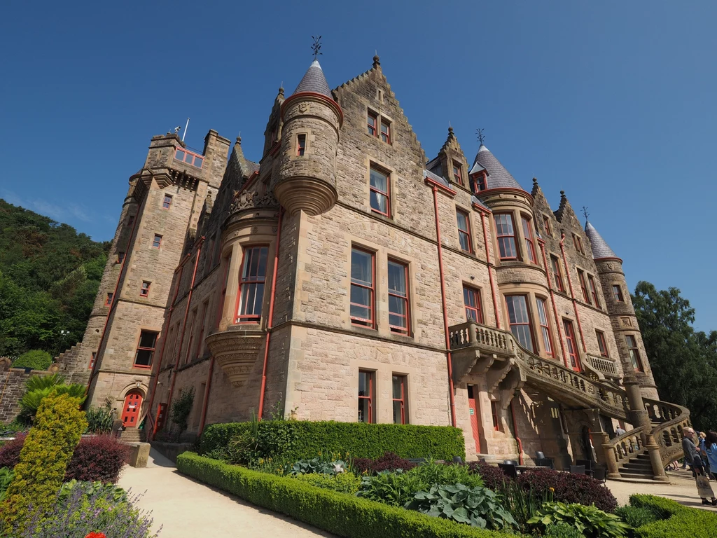 Belfast Castle, Cave Hill. Belfast jest stolicą Irlandii Północnej