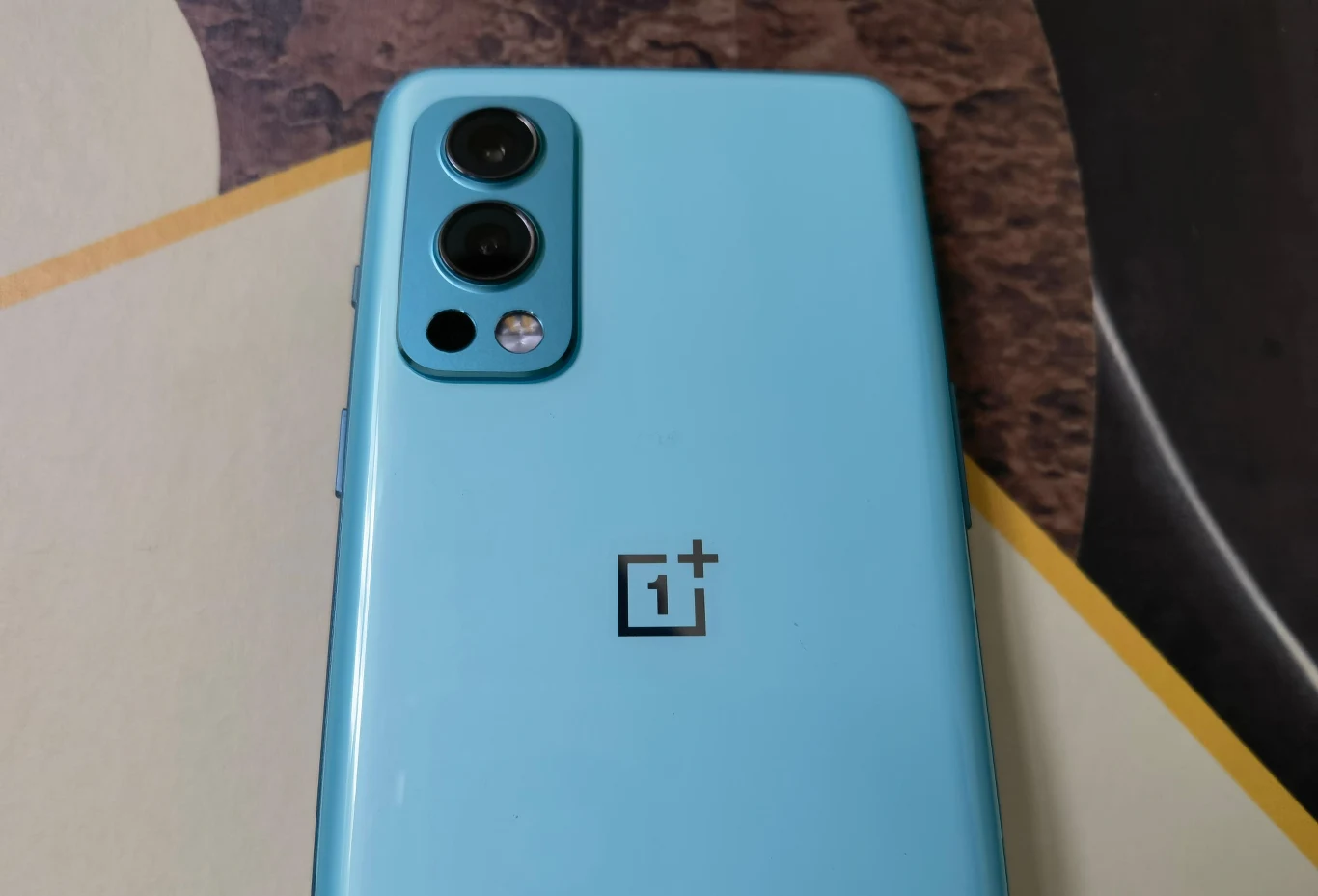 OnePlus Nord 2 5G