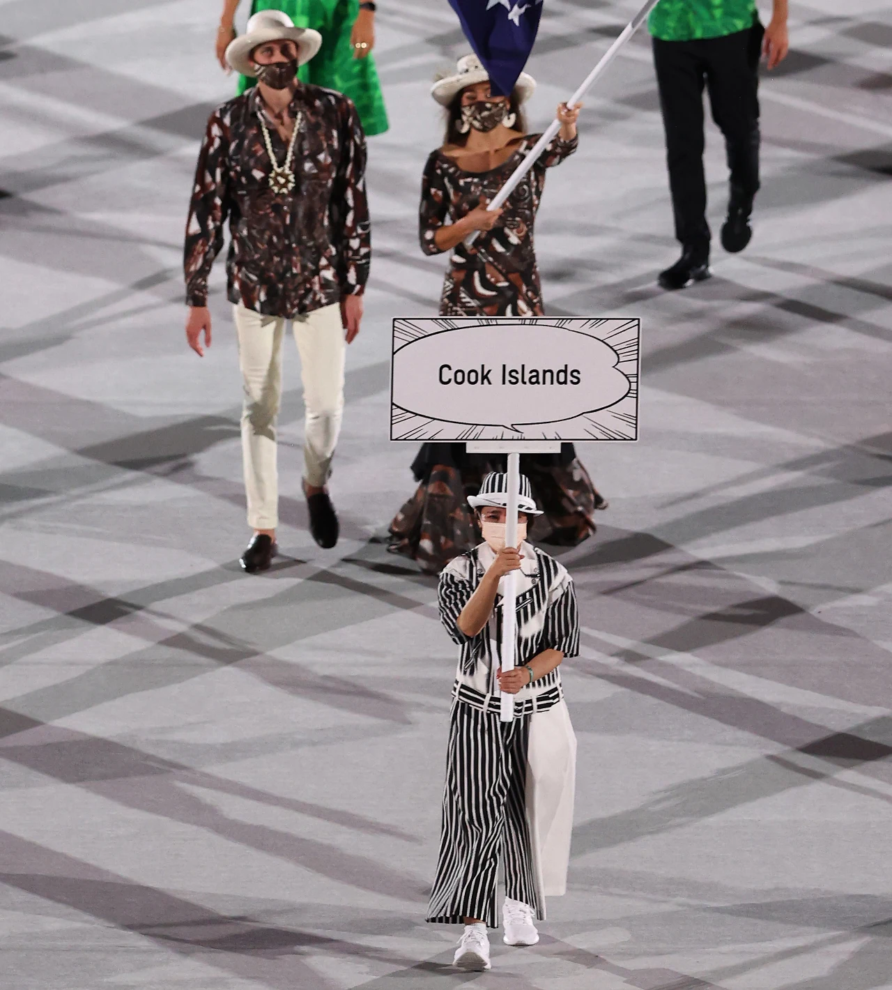 Reprezentacja Wysp Cooka na ceremonii otwracia w wieczorowych strojach