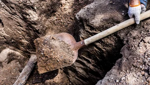 Podczas kopania studni doszło do osunięcia się ziemi