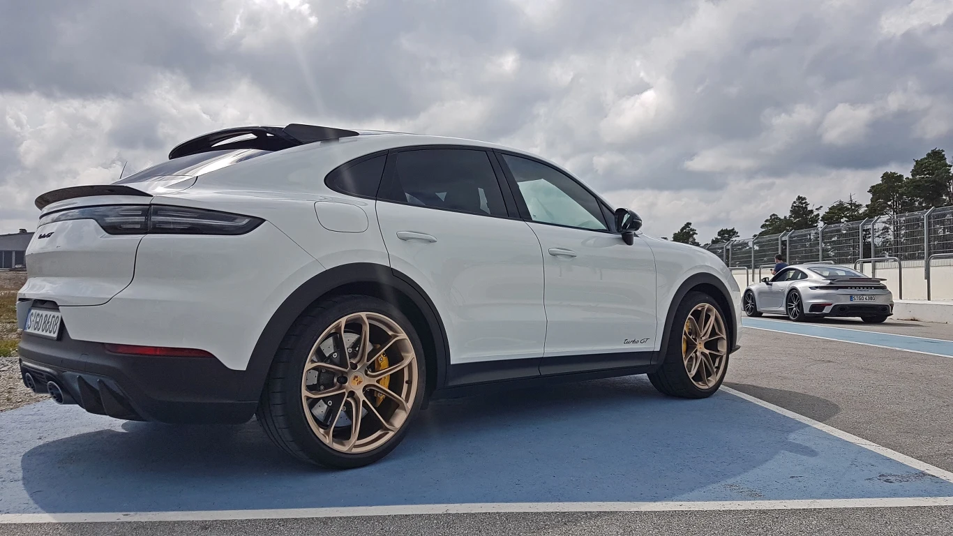 Porsche Cayenne Turbo GT