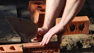 W Hiszpanii brakuje rąk do pracy w budownictwie (zdj. ilustracyjne)