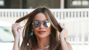 Sofia Vergara w letniej żółtej sukience prezentowała się bardzo kobieco