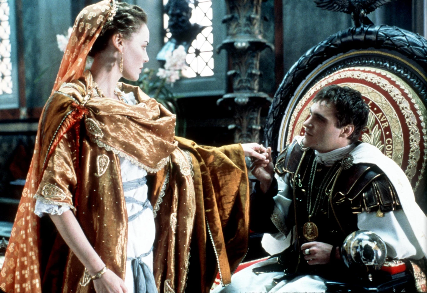 Joaquin Phoenix w filmie "Gladiator" (2000)
