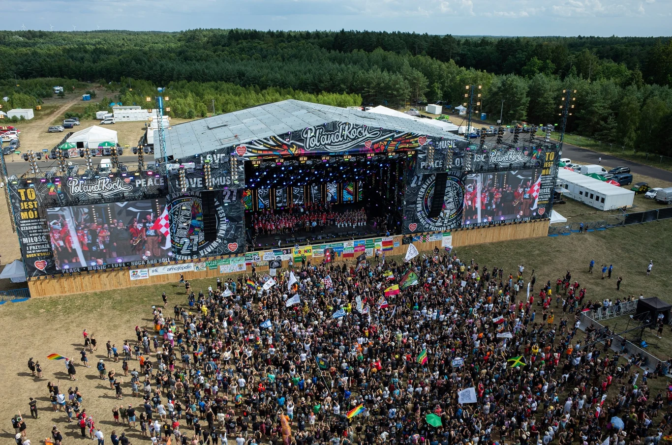 Rozpoczęcie Pol'and'Rock Festival 2021