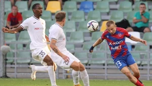 Raków wygrał wojnę nerwów! Popis bramkarza