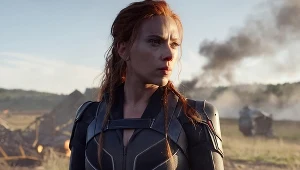 Scarlett Johansson jako "Czarna Wdowa"