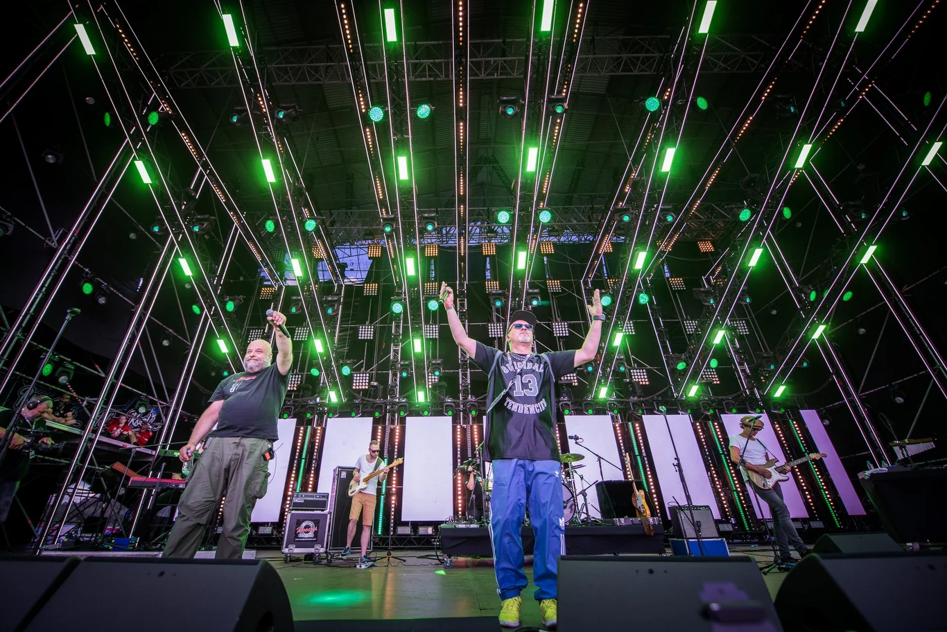 Zespół Vavamuffin stworzył na scenie niesamowitą energię