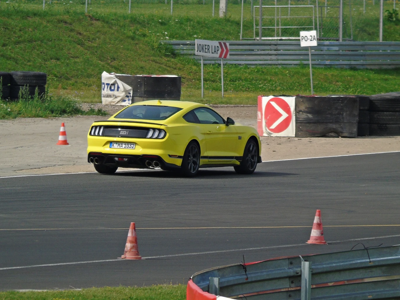 Ford Mustang Mach 1 Ford Mustang Mach 1