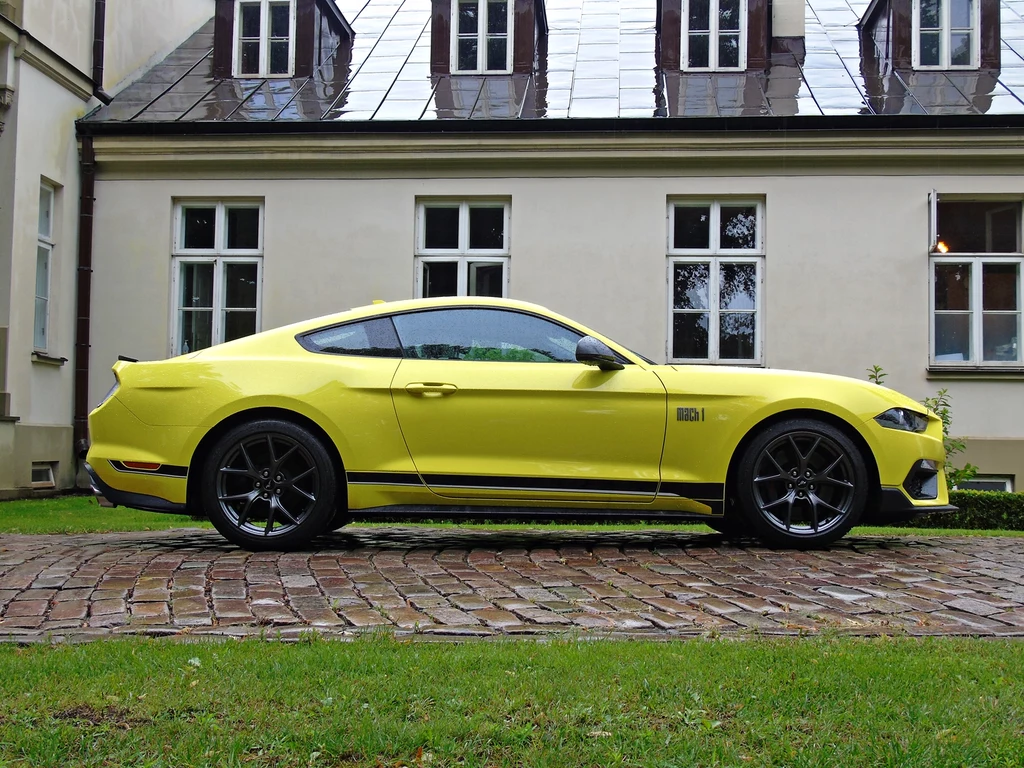 Ford Mustang Mach 1