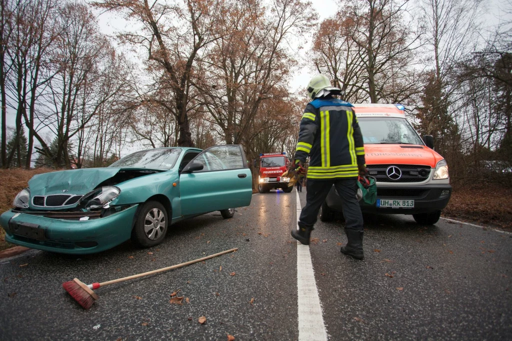 Stłuczka w Niemczech. Zobacz, co trzeba zrobić? 