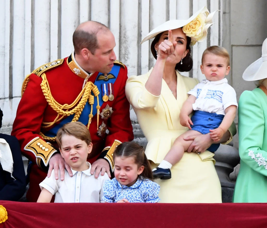 Książę William i Kate z dziećmi Książę William i Kate z dziećmi
