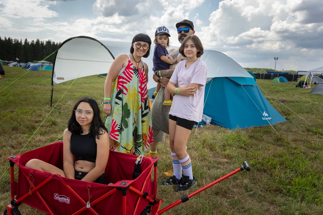 Od 2004 r. Przystanek Woodstock odbywał się w Kostrzynie nad Odrą. W 2020 r. z powodu pandemii koronawirusa imprezę zorganizowano w podwarszawskim studiu telewizyjnym pod szyldem Najpiękniejsza Domówka Świata.