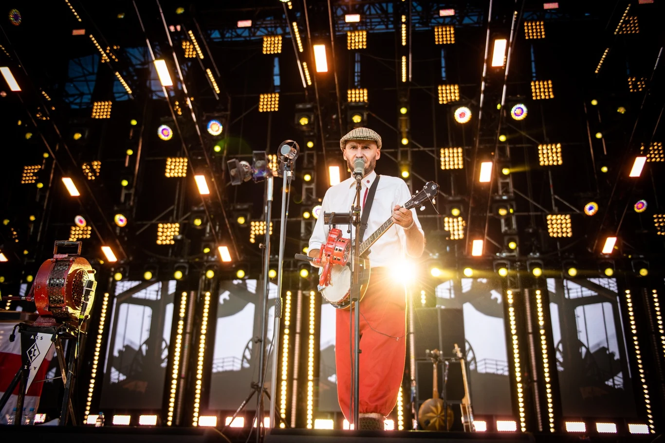 Zespół Hańba! na scenie Pol'and'Rock Festival 2021